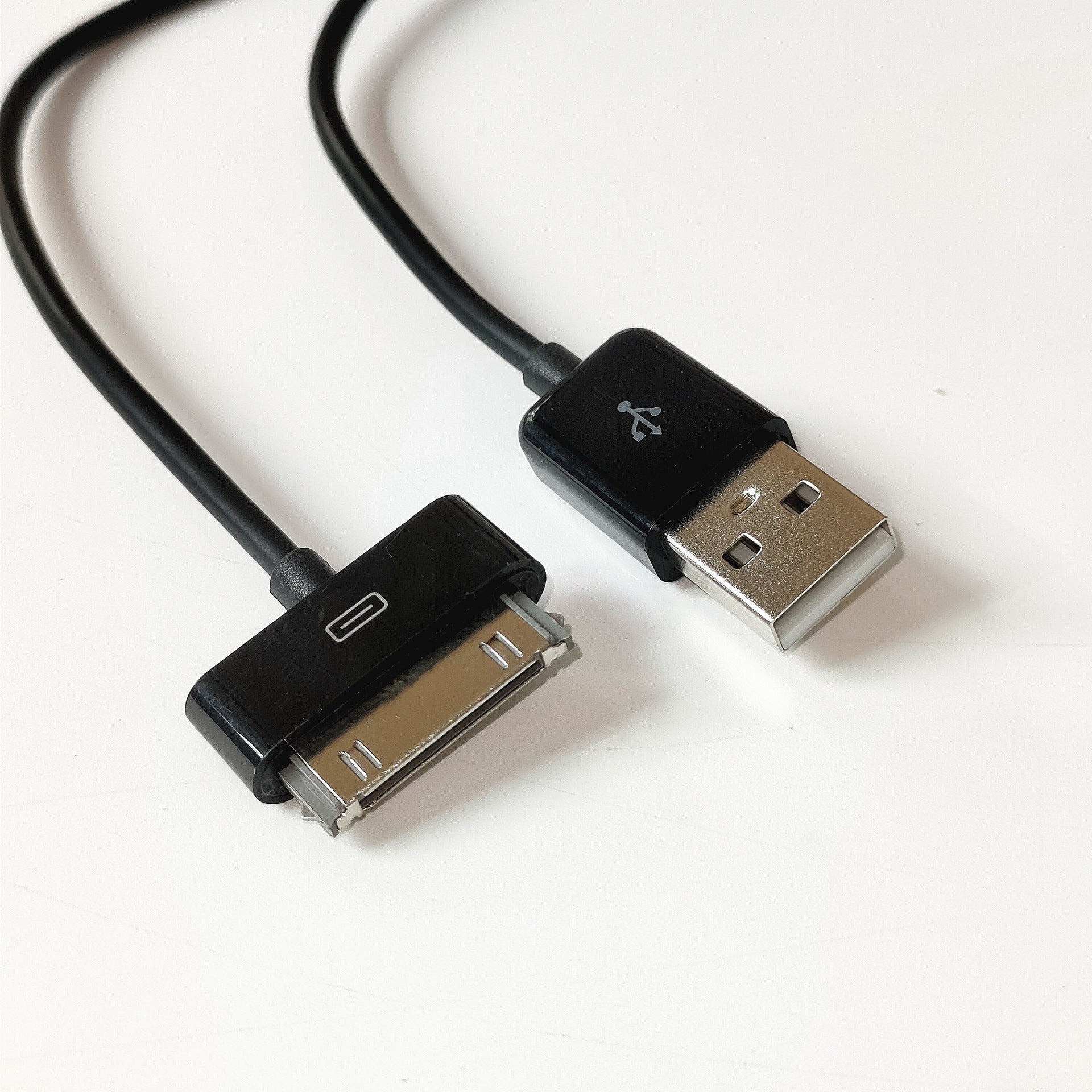 Charging Data Transmission Data Cable For Tablet Charging Data Transmission Data Cable For Tablet